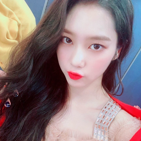 이름모를 아이돌 예쁘다