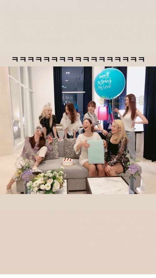 먹튀검증 토토군 포토 소시12주년 & 파니생일