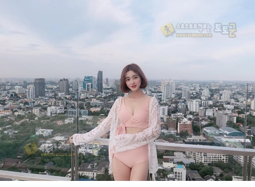 먹튀검증 토토군 포토 휴가중인 치어리더들