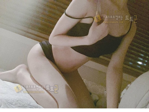 블랙 비키니 걸