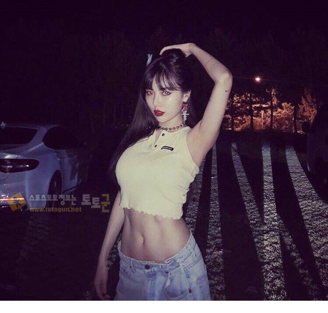 먹튀검증 토토군 포토 현아 화보