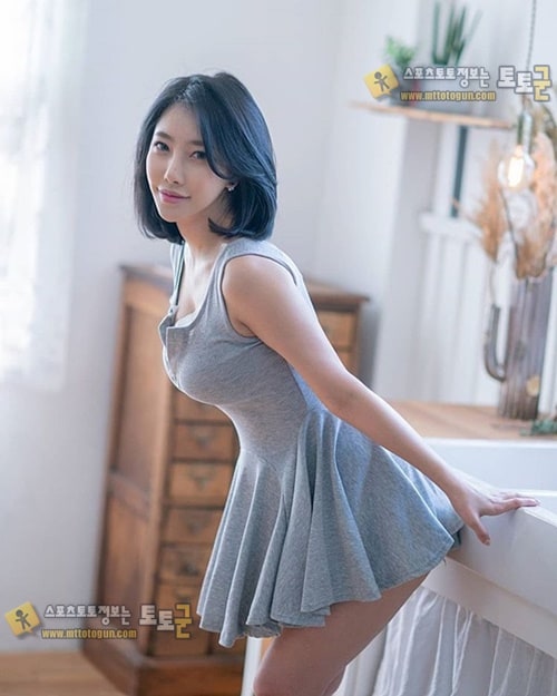 먹튀검증 토토군 포토 모델 윤체리