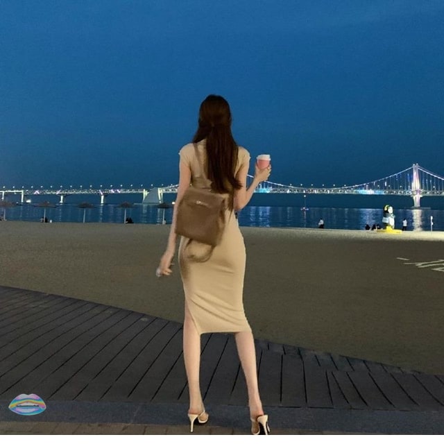 원피스 몸매녀