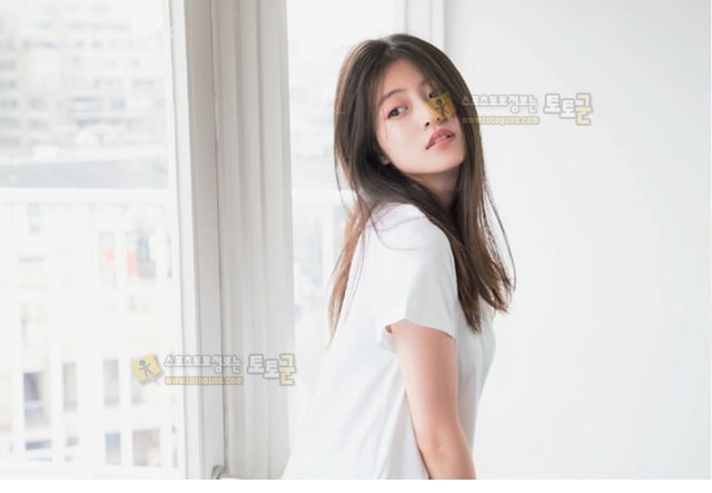 먹튀검증 토토군 포토 때로는 쿨하고 때로는 귀여운 미오 아마다 02