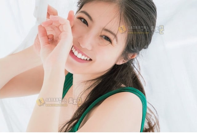 먹튀검증 토토군 포토 때로는 쿨하고 때로는 귀여운 미오 아마다 02