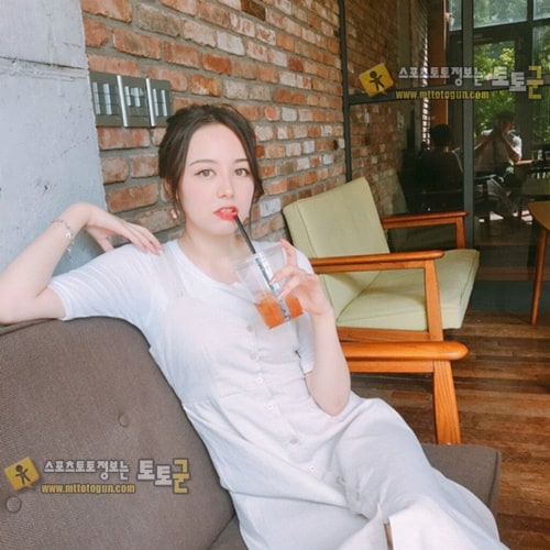 먹튀검증 토토군 포토 이쁜 유투버