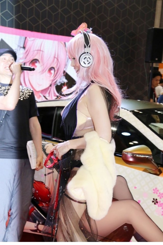 섬나라 미시녀의 코스프레