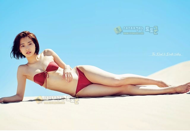 먹튀검증 토토군 포토 다케다 레이나의 시즌 마지막 라스트 비키니 01