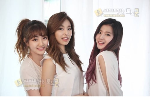 트와이스 사나,지효,쯔위